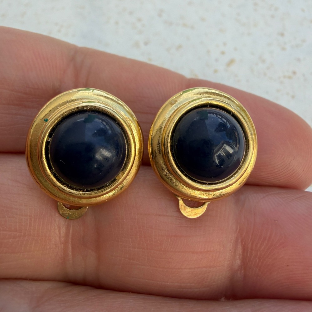 Vintage Gold Tone Navy Blue Cabochon Clip On Earrings Round Studs 1980s